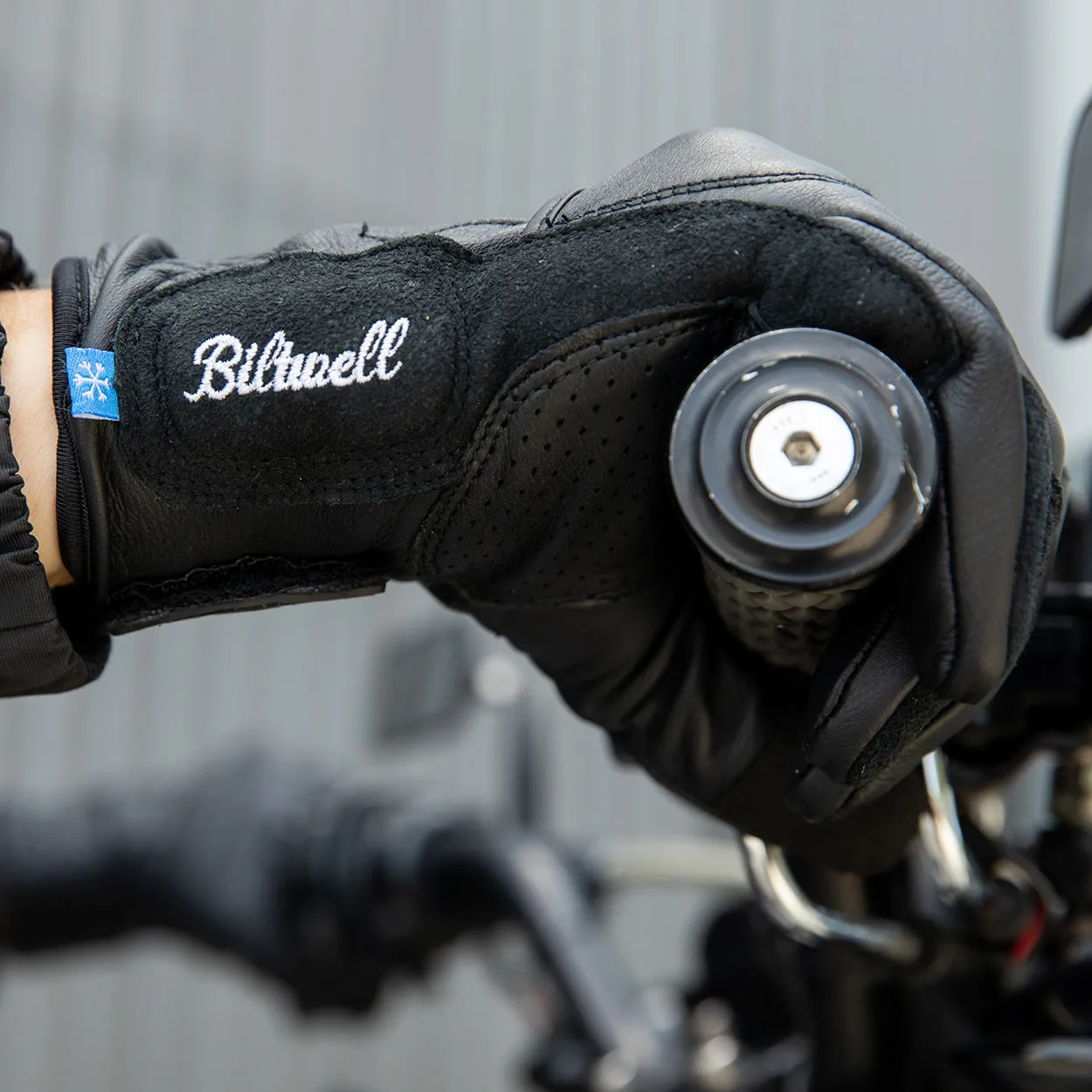 Belden Gloves - Black/Black