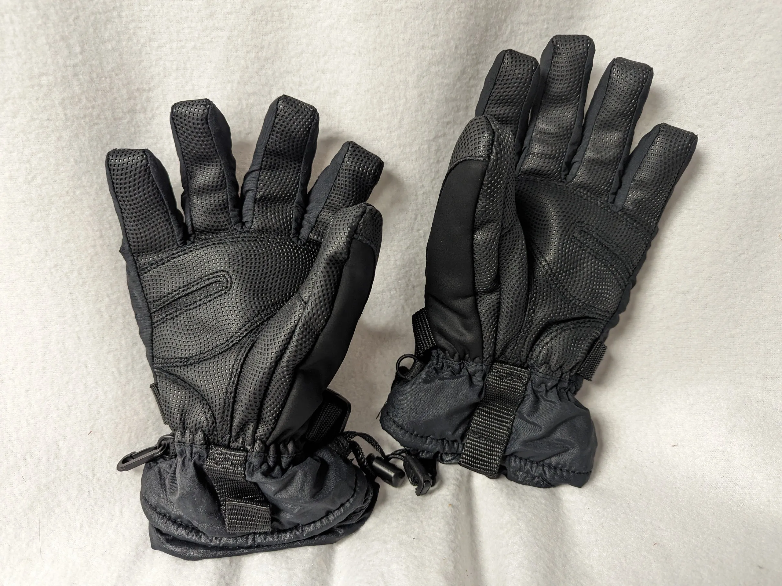 Swany Youth Insulated Winter Gloves Size Small Color Black  Condition Used