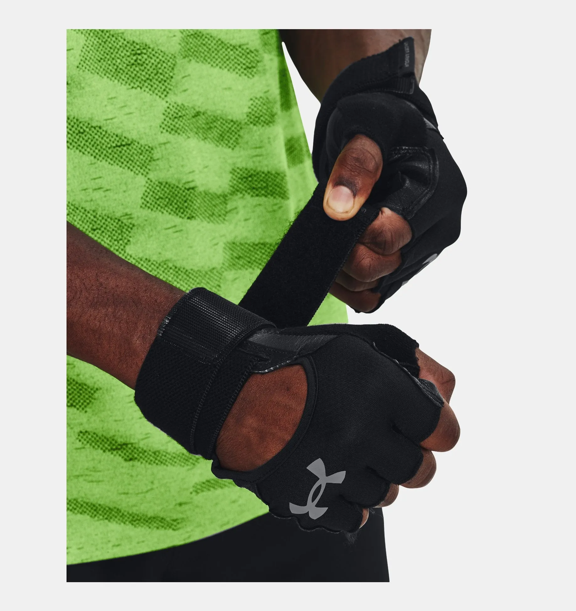 Under Armour Gloves - Men's Weightlifting Gloves